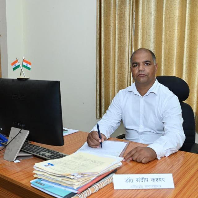Dr Sandeep Kashyap